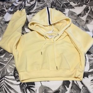 Cropped Hoodie